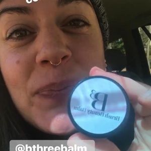 Meet your Posher, Julia